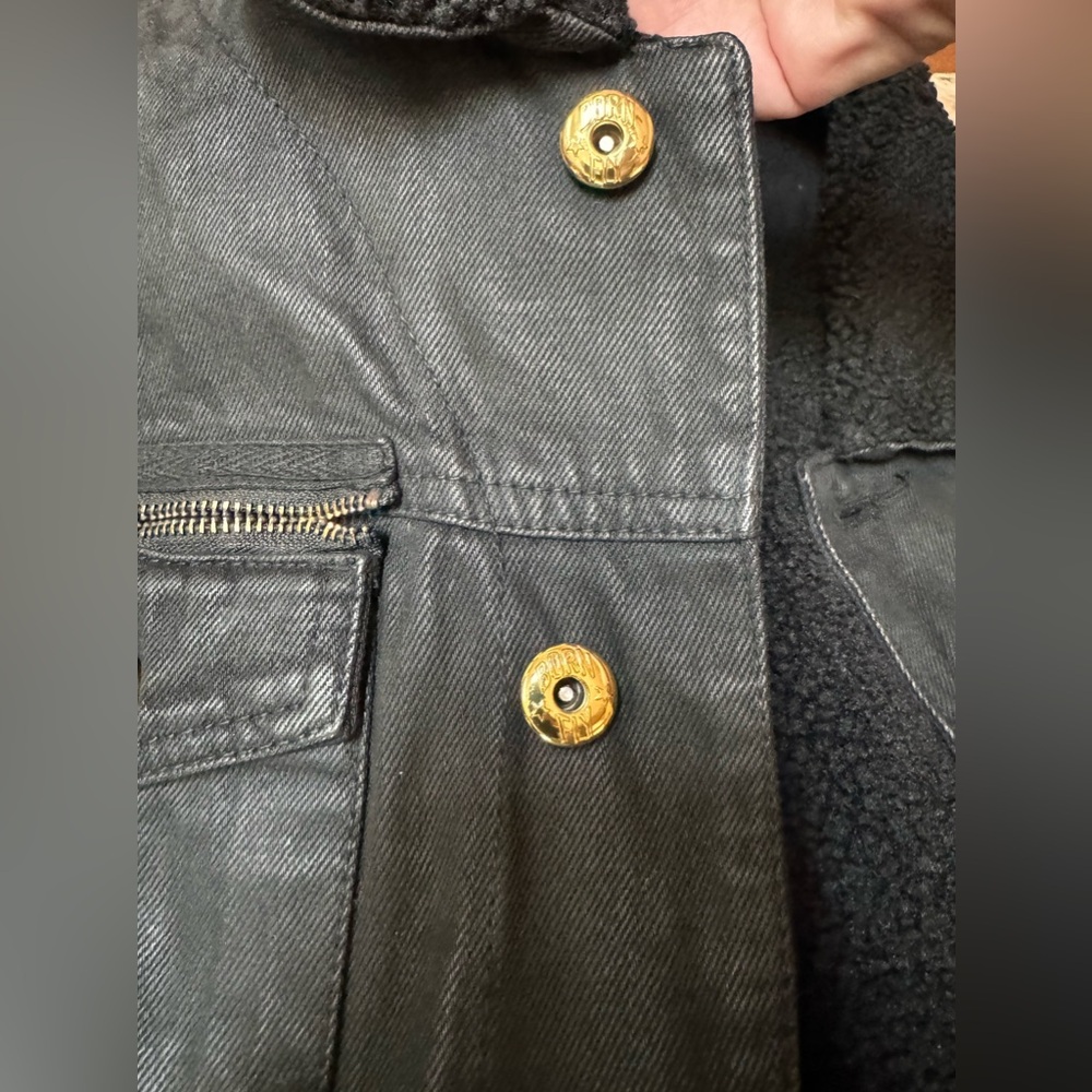 Born fly coated black denim/ jean jacket with gold hardware - Picture 9 of 12